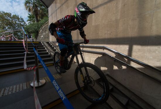 Urban downhill competition in Sochi