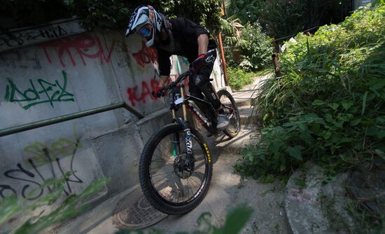 Urban downhill competition in Sochi