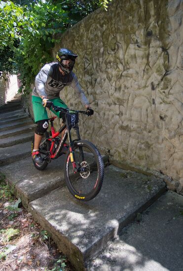 City downhill competition in Sochi