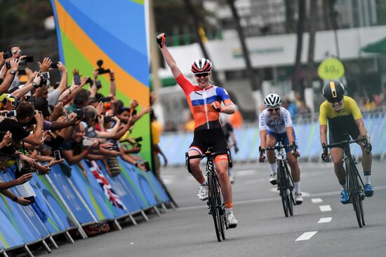 2016 Summer Olympics. Road cycling. Women