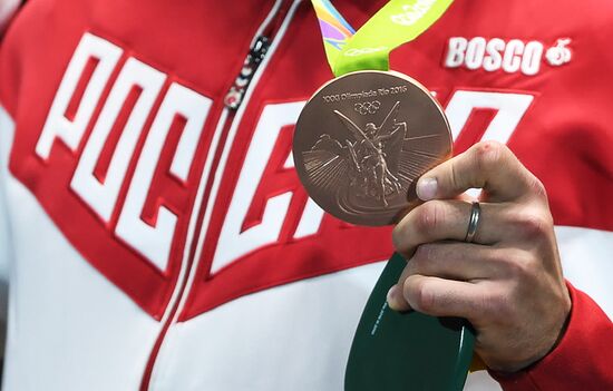 2016 Summer Olympics. Fencing. Men. Foil