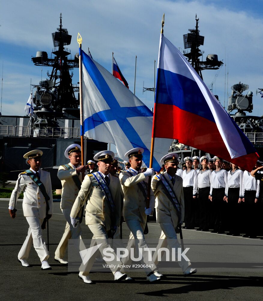 Pacific Fleet ships arrive in Vladivostok