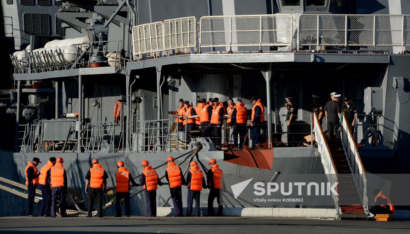 Pacific Fleet ships arrive in Vladivostok
