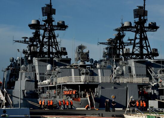 Pacific Fleet ships arrive in Vladivostok