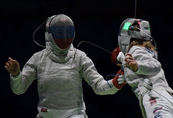 2016 Summer Olympics. Fencing. Women's saber