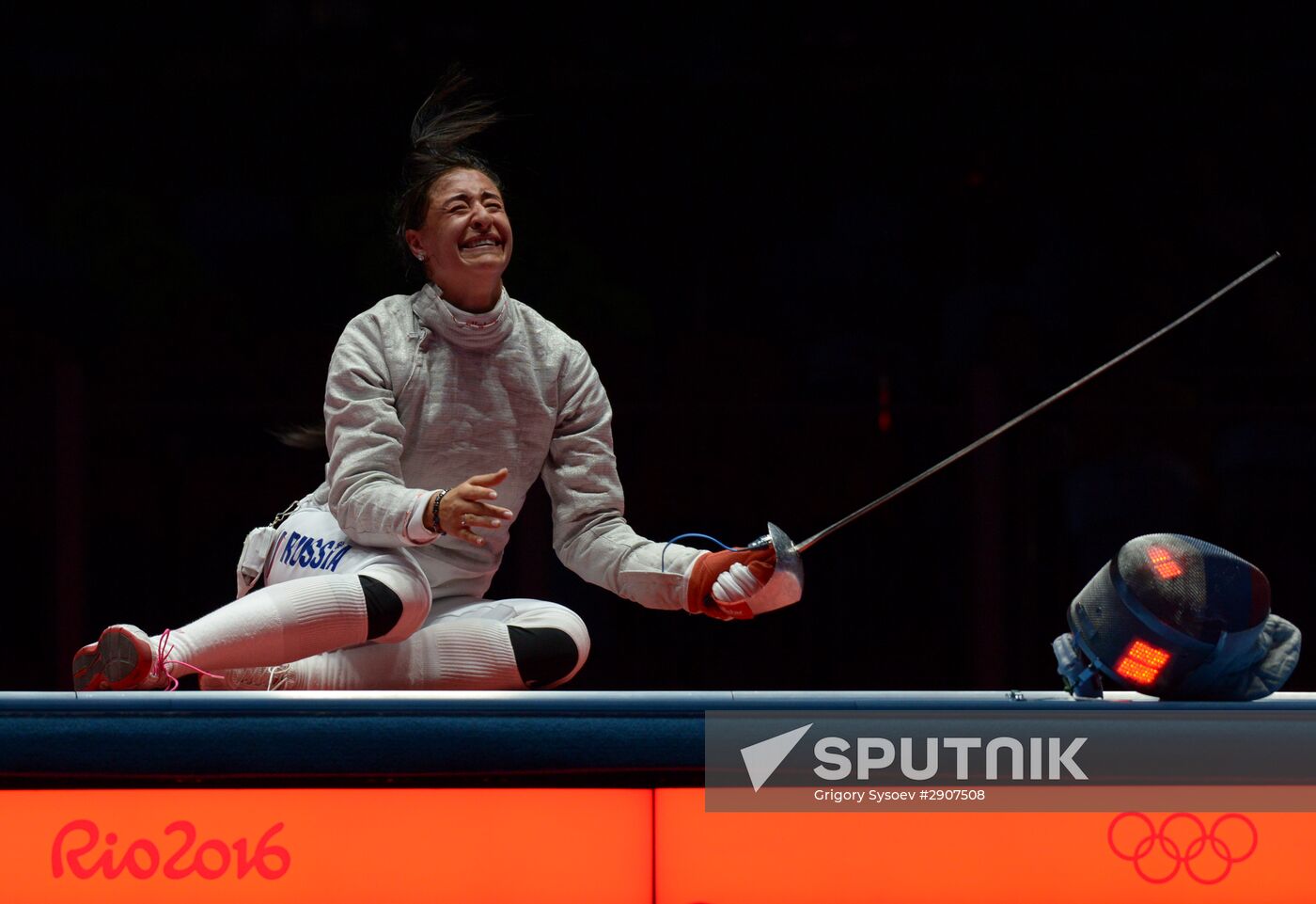2016 Summer Olympics. Fencing. Women's saber
