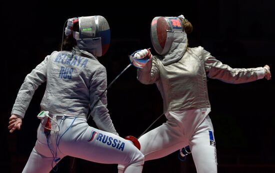 2016 Summer Olympics. Fencing. Women's saber