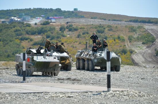 Novorossiisk hosts third leg of Airborne Platoon competition