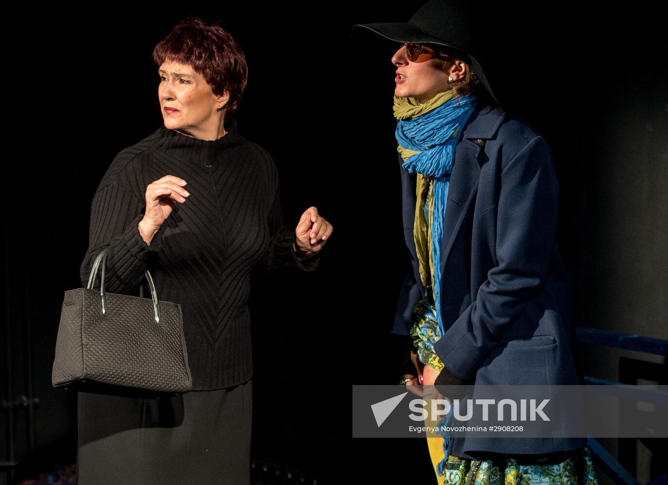 Dress rehearsal of Conversations after a Burial