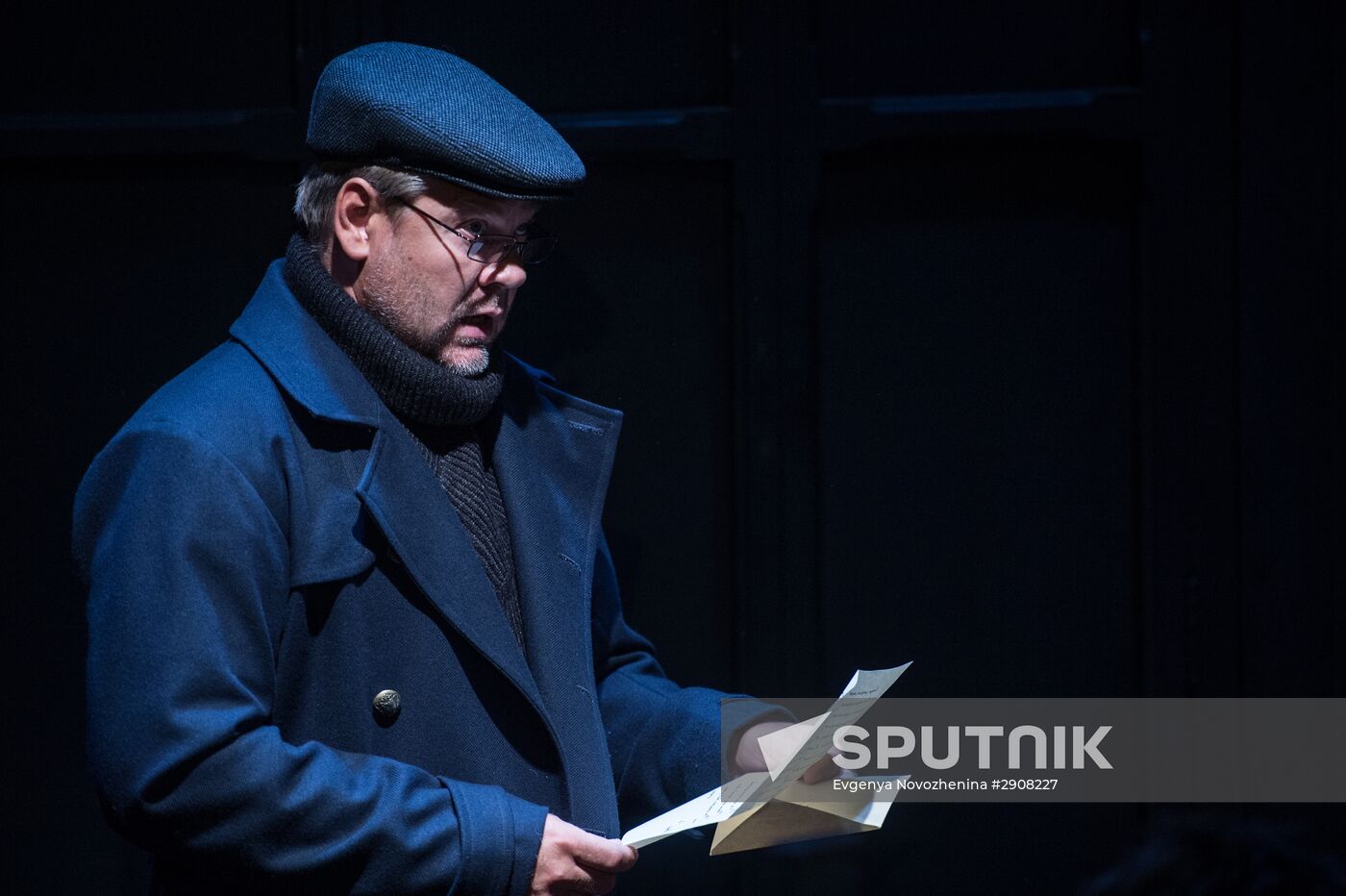 Dress rehearsal of Conversations after a Burial