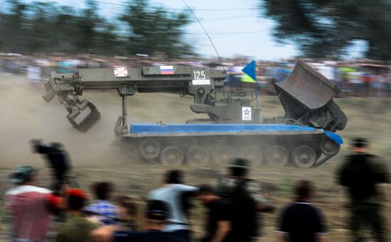 Closing "Engineering Formula" competitions