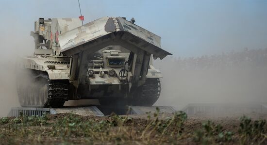 Closing "Engineering Formula" competitions