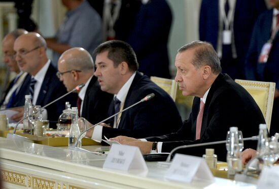 Russian President Vladimir Putin meets with Turkish President Recep Tayyip Erdogan in St. Petersburg