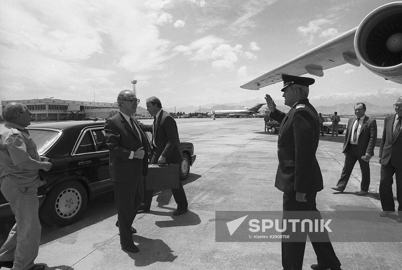 USSR Ambassador to the Republic of Afghanistan Yuly Vorontsov