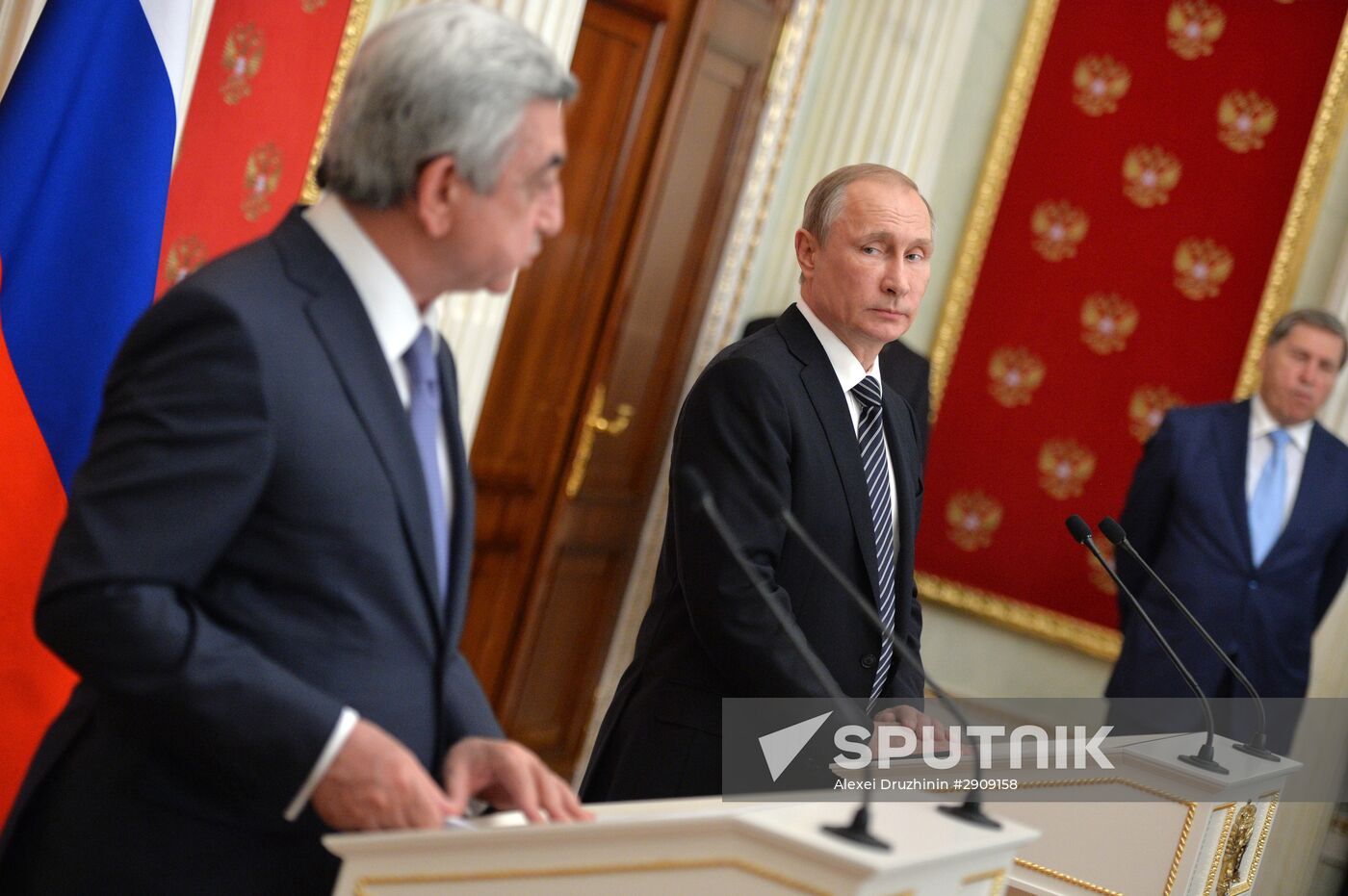 President Putin meets with Armenian President Sargsyan