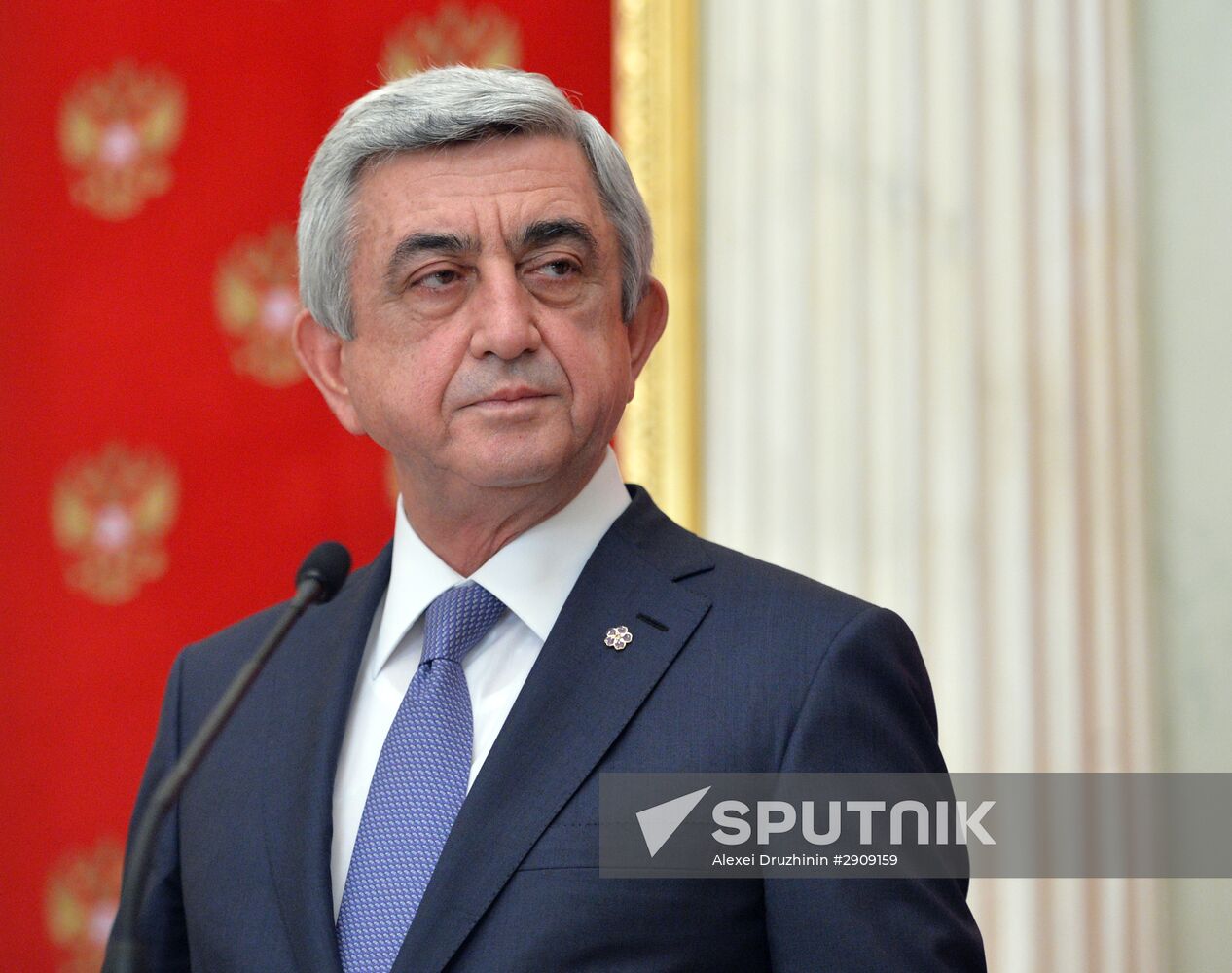 President Putin meets with Armenian President Sargsyan
