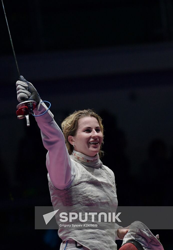 2016 Summer Olympics. Fencing. Women. Individual foil