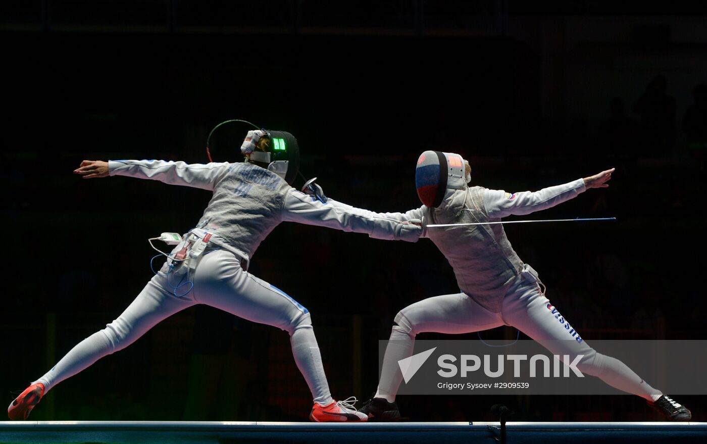 2016 Summer Olympics. Fencing. Women. Individual foil