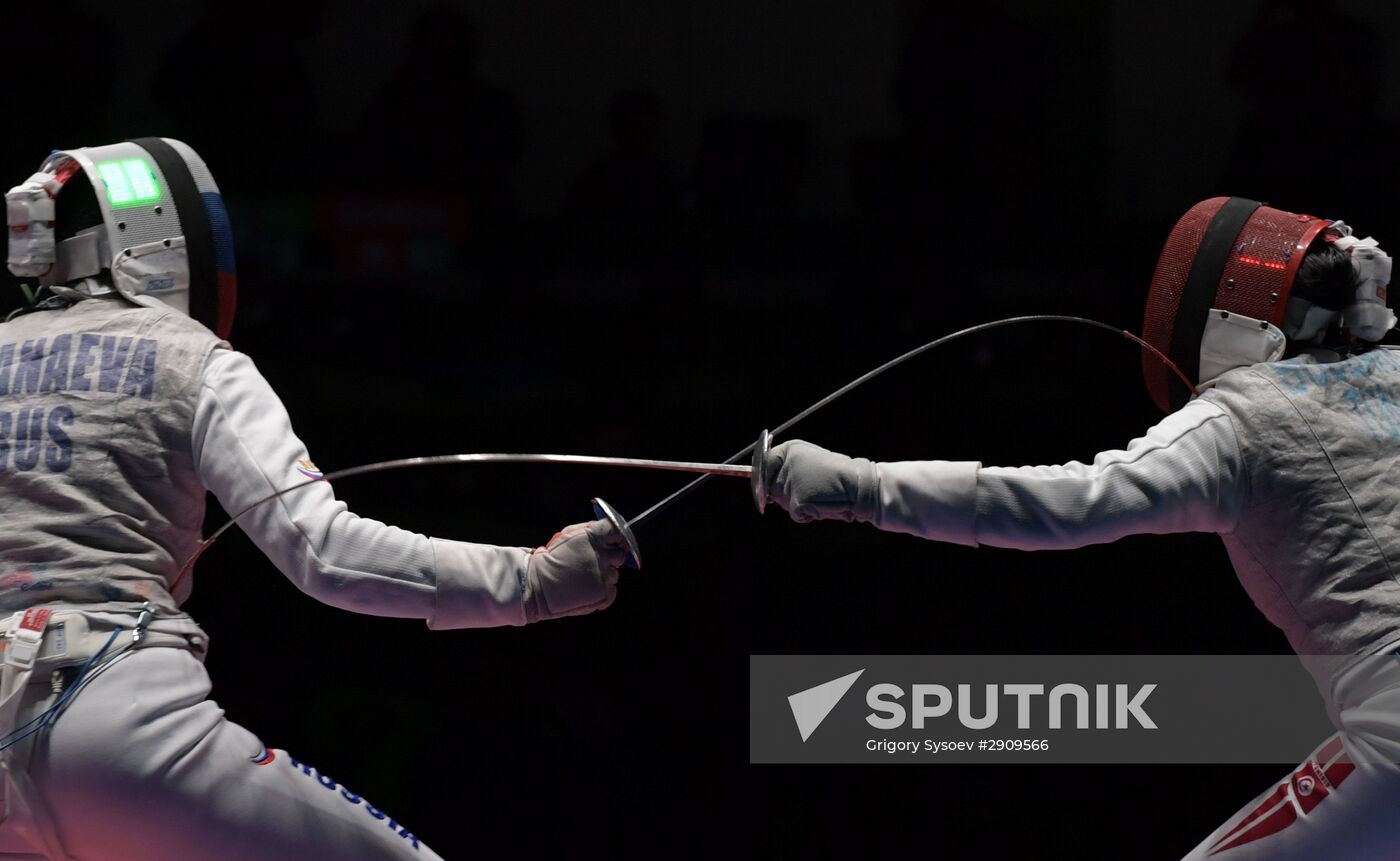 2016 Summer Olympics. Fencing. Women. Individual foil