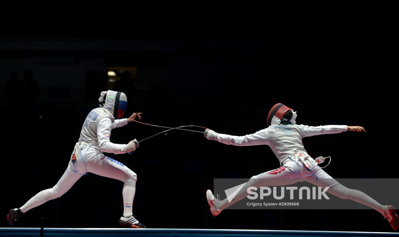 2016 Summer Olympics. Fencing. Women. Individual foil
