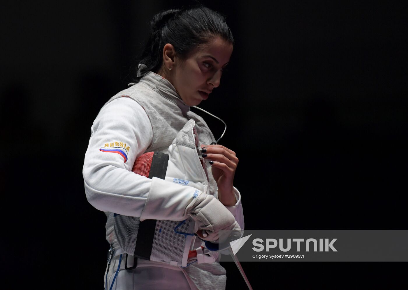 2016 Summer Olympics. Fencing. Women. Individual foil