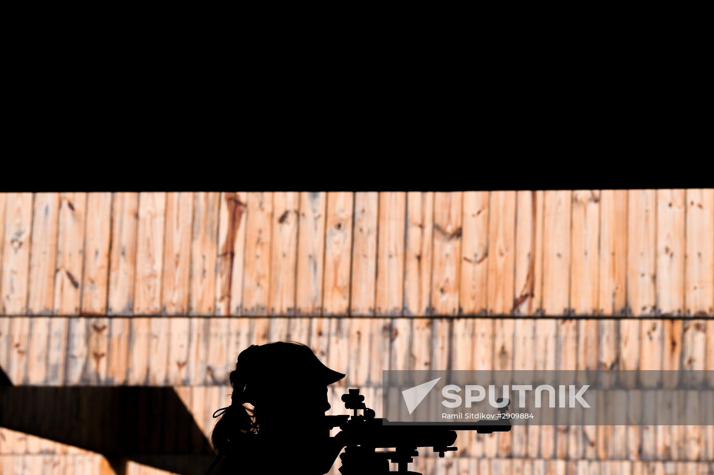 2016 Summer Olympics. Shooting sport. Women. Three-position air rifle