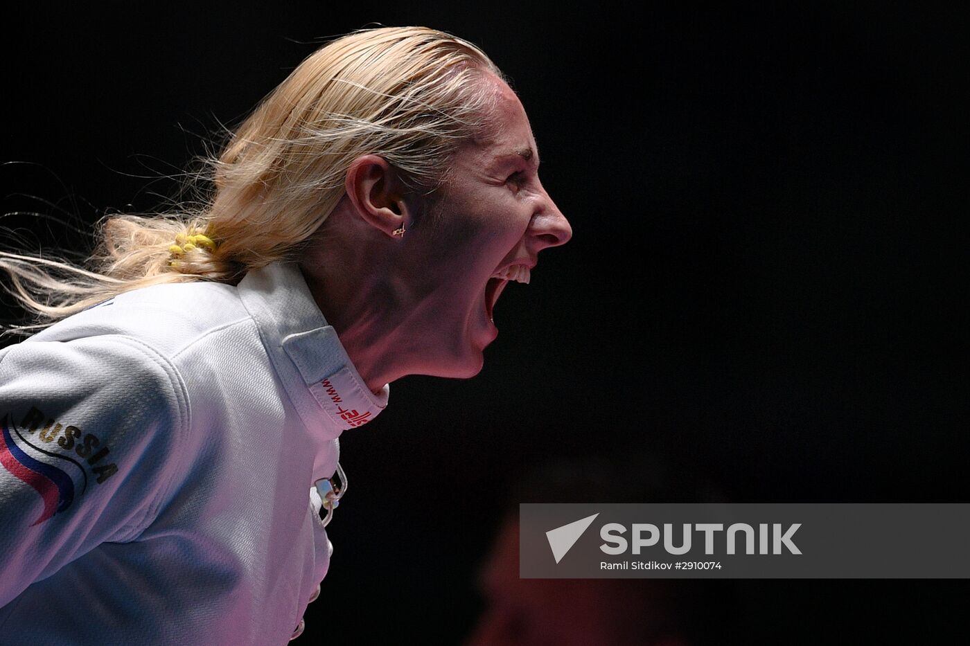 2016 Summer Olympics. Fencing. Women. Épée. Team competition