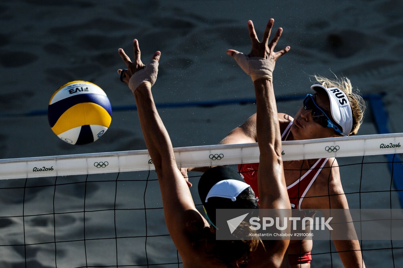 2016 Summer Olympics. Beach volleyball. Women. Day Six