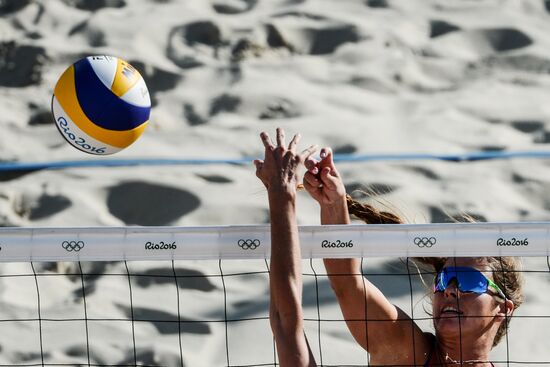 2016 Summer Olympics. Beach volleyball. Women. Day Six