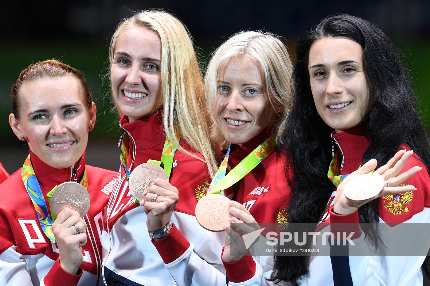 2016 Summer Olympics. Fencing. Women. Épée. Team competition