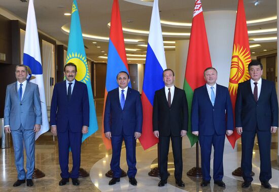 Dmitry Medvedev visits Southern Federal District