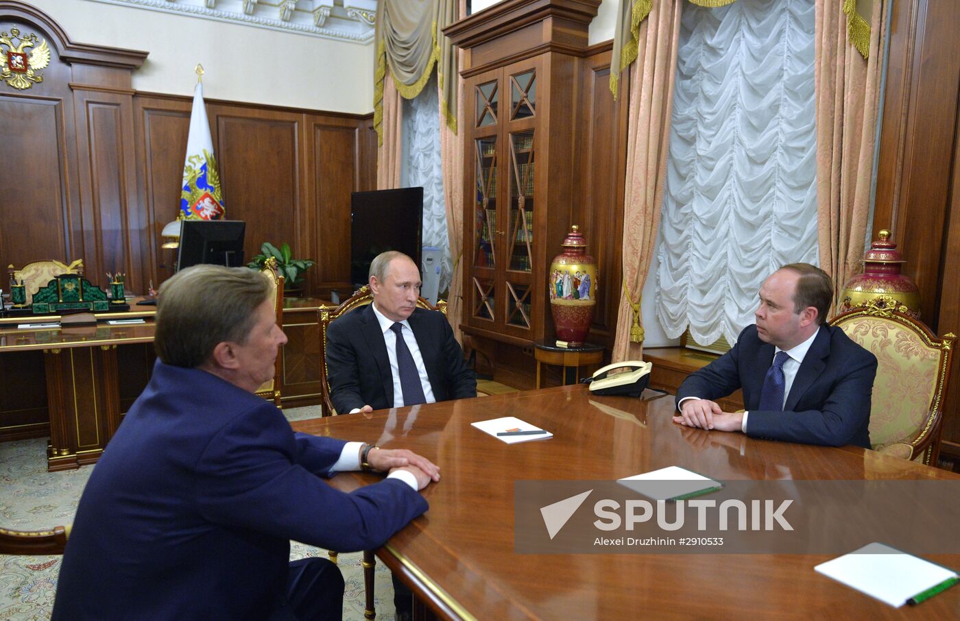 President Vladimir Putin meets with Sergei Ivanov and Anton Vaino