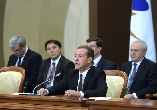 Dmitry Medvedev visits Southern Federal District