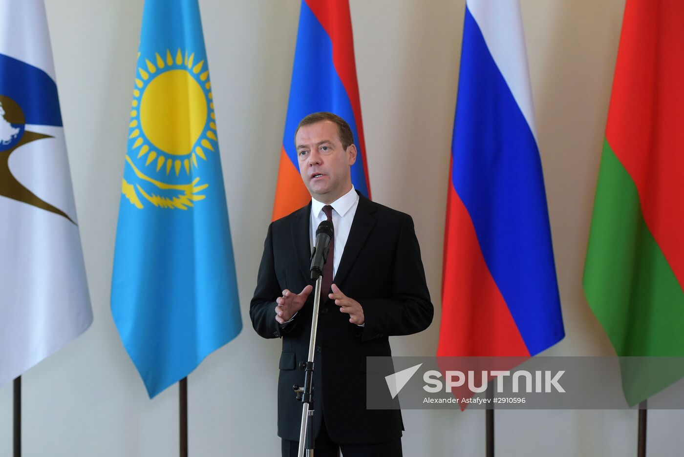 Dmitry Medvedev visits Southern Federal District