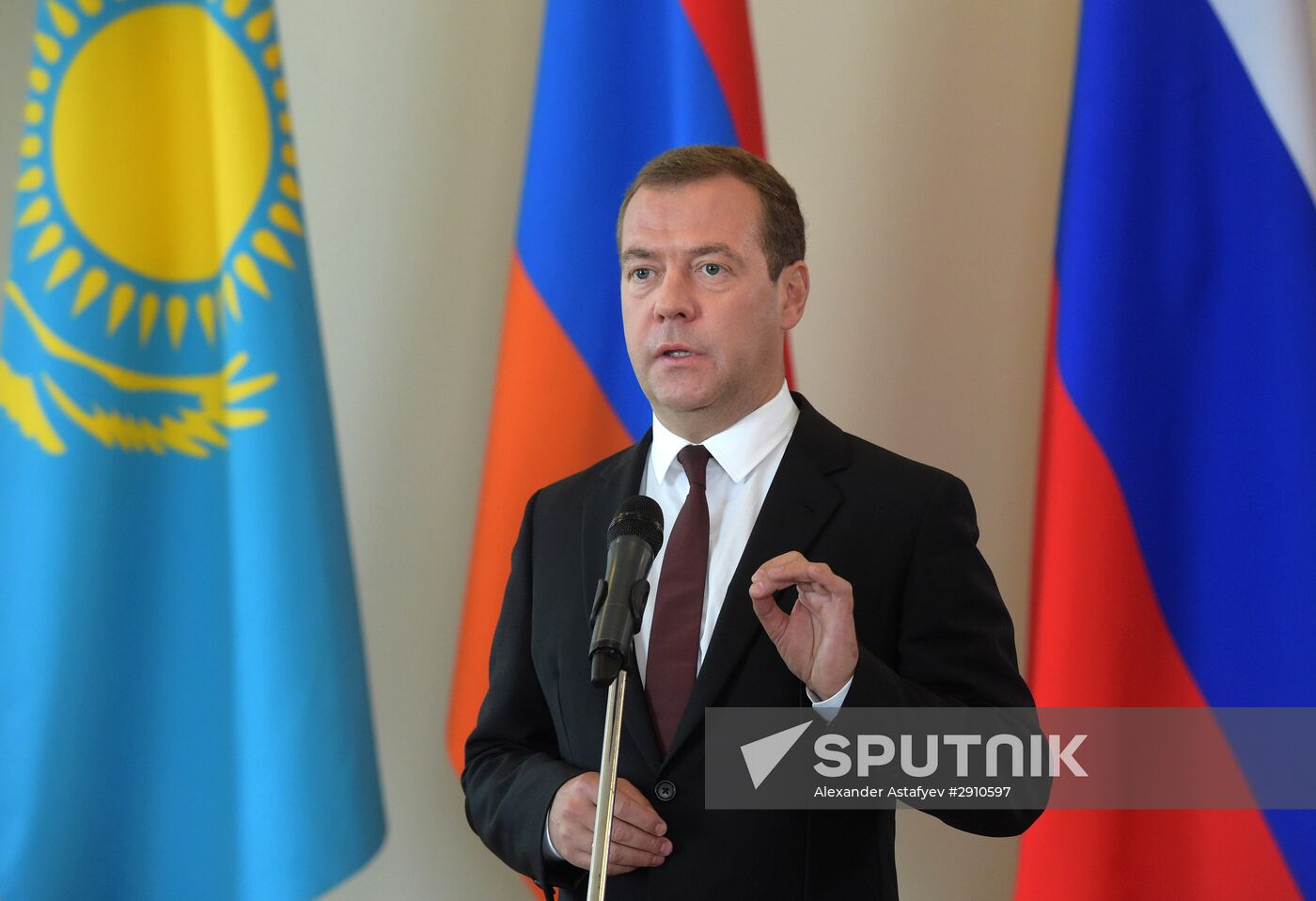 Dmitry Medvedev visits Southern Federal District