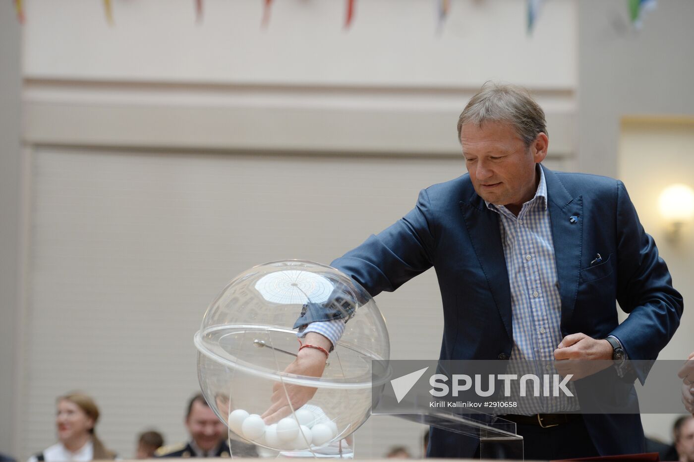 Ballot order of political parties determined by drawing