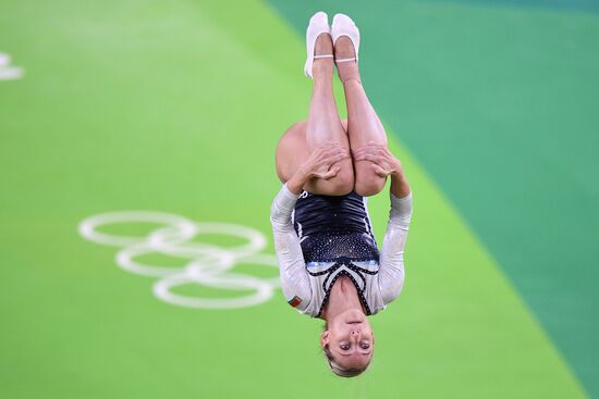 2016 Olympics. Women's trampoline competitions