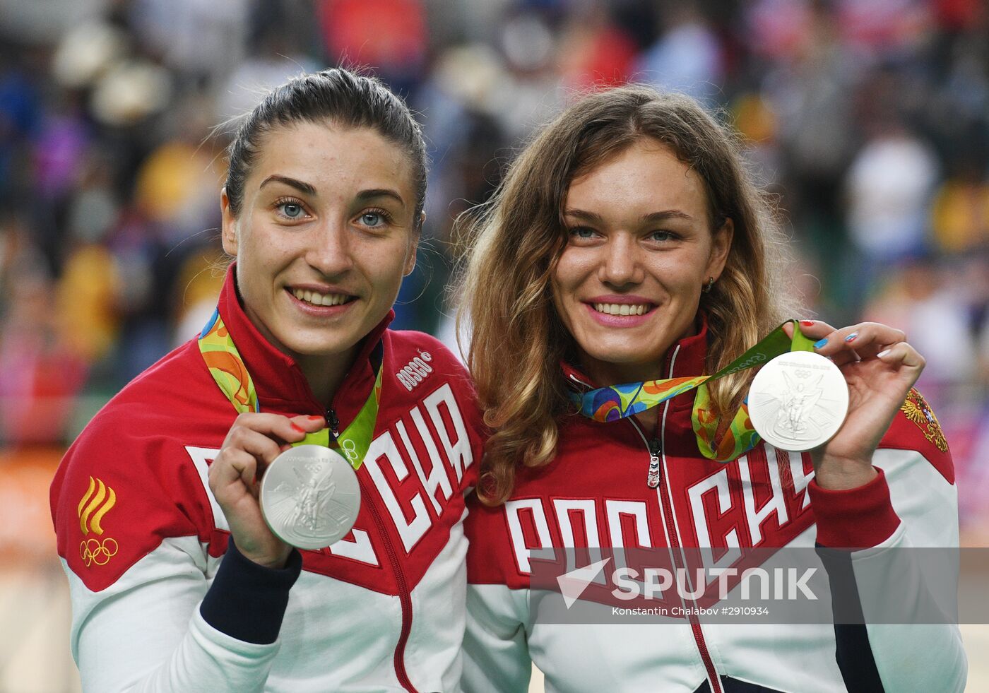 2016 Summer Olympics. Track cycling. Women's team sprint