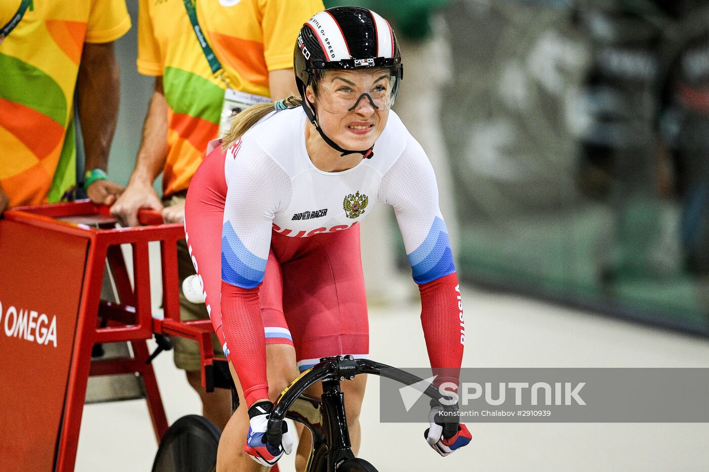 2016 Summer Olympics. Track cycling. Women's team sprint