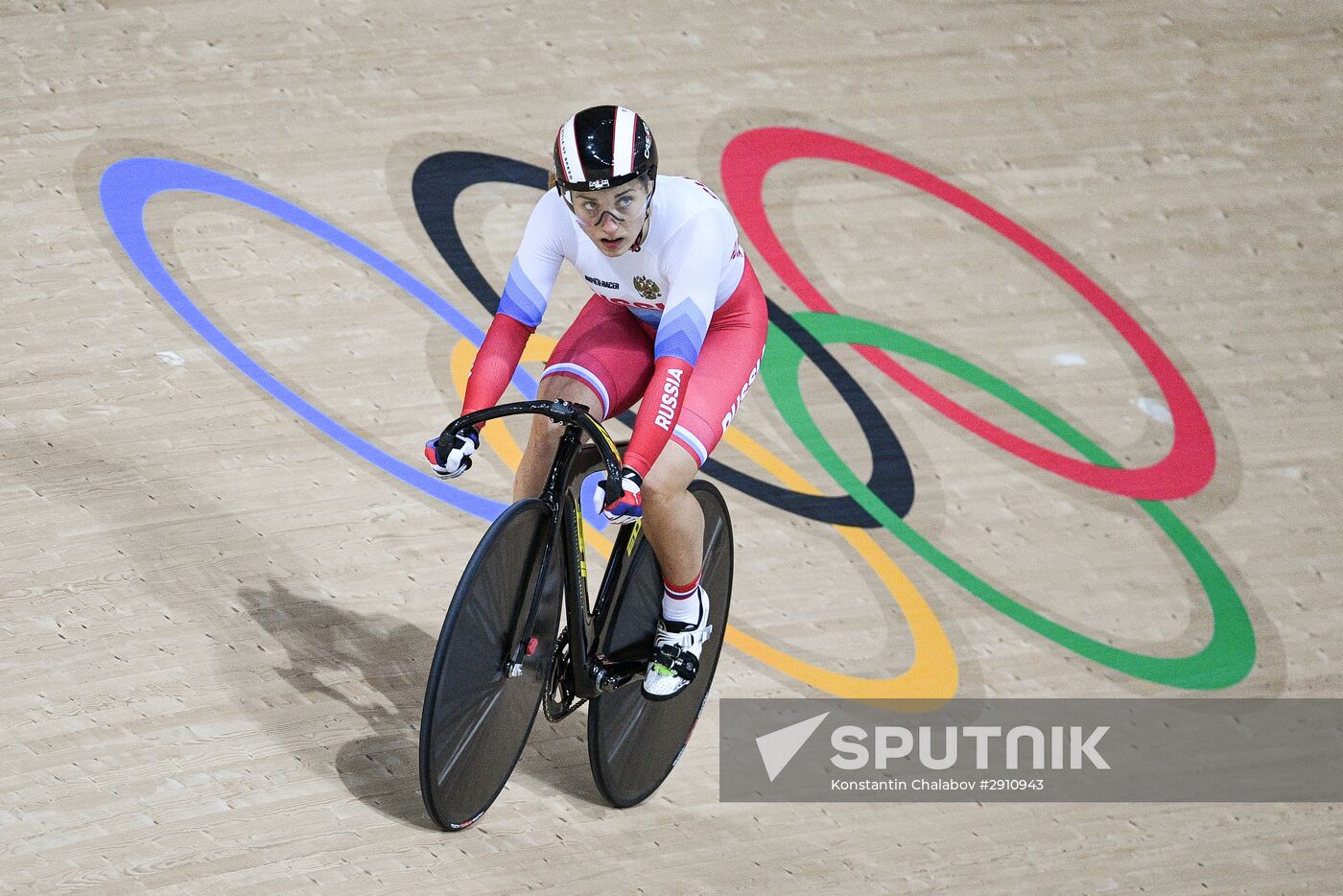 2016 Summer Olympics. Track cycling. Women's team sprint