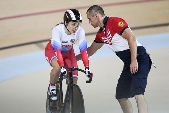 2016 Summer Olympics. Track cycling. Women's team sprint