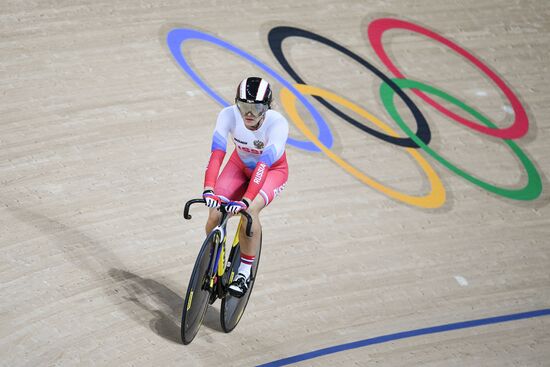 2016 Summer Olympics. Track cycling. Women's team sprint