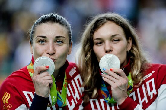 2016 Summer Olympics. Track cycling. Women's team sprint