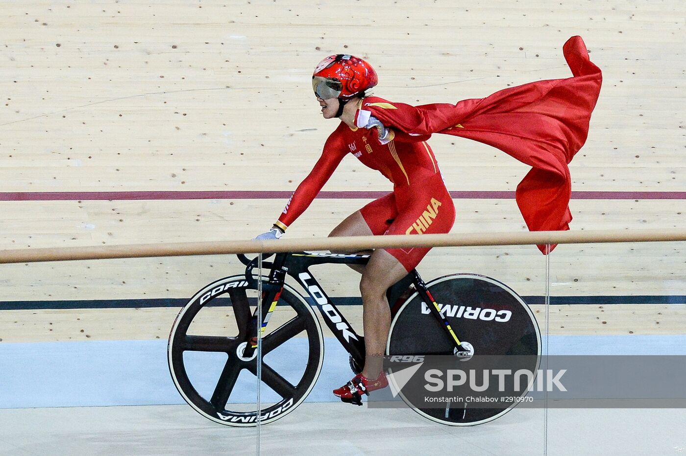 2016 Summer Olympics. Track cycling. Women's team sprint