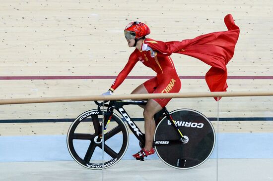 2016 Summer Olympics. Track cycling. Women's team sprint