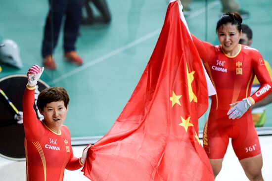 2016 Summer Olympics. Track cycling. Women's team sprint