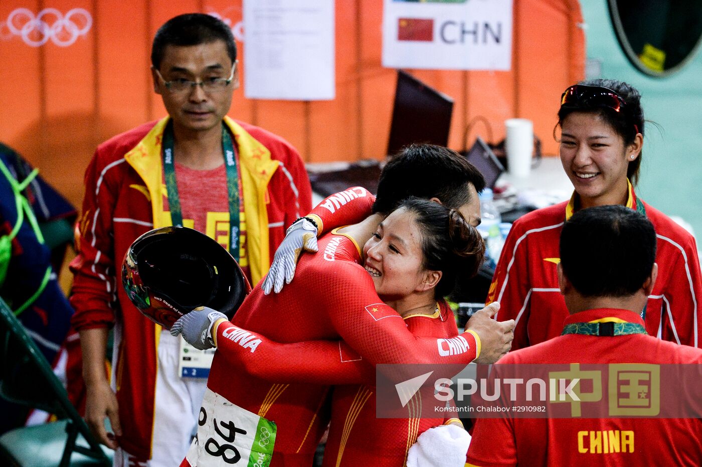 2016 Summer Olympics. Track cycling. Women's team sprint