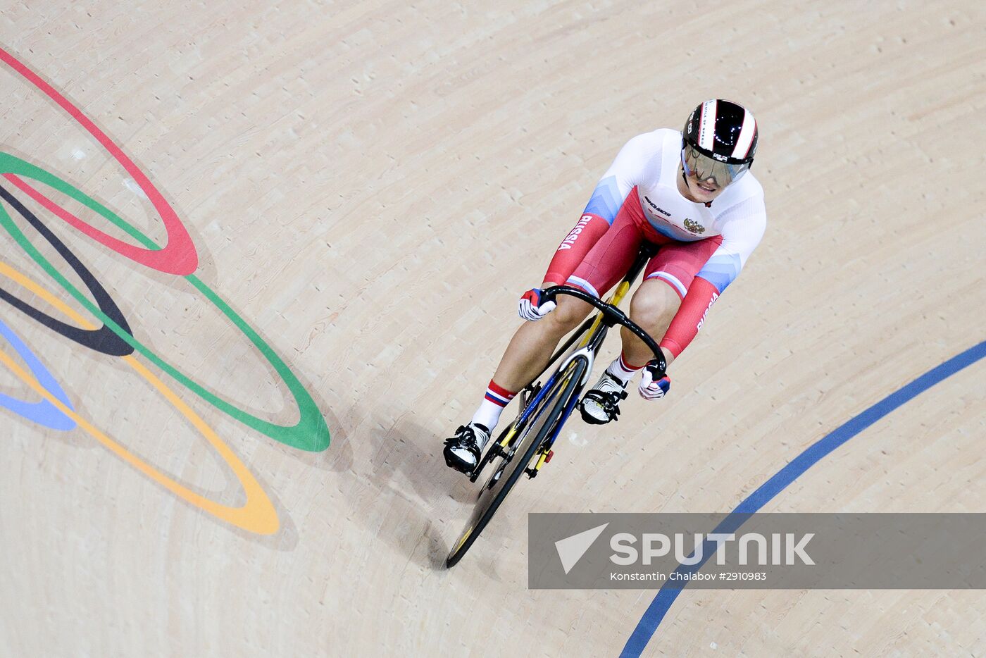2016 Summer Olympics. Track cycling. Women's team sprint
