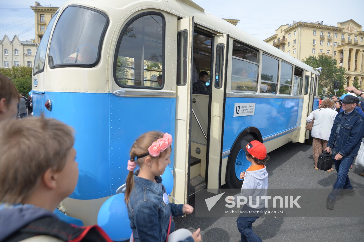 Moscow bus holiday