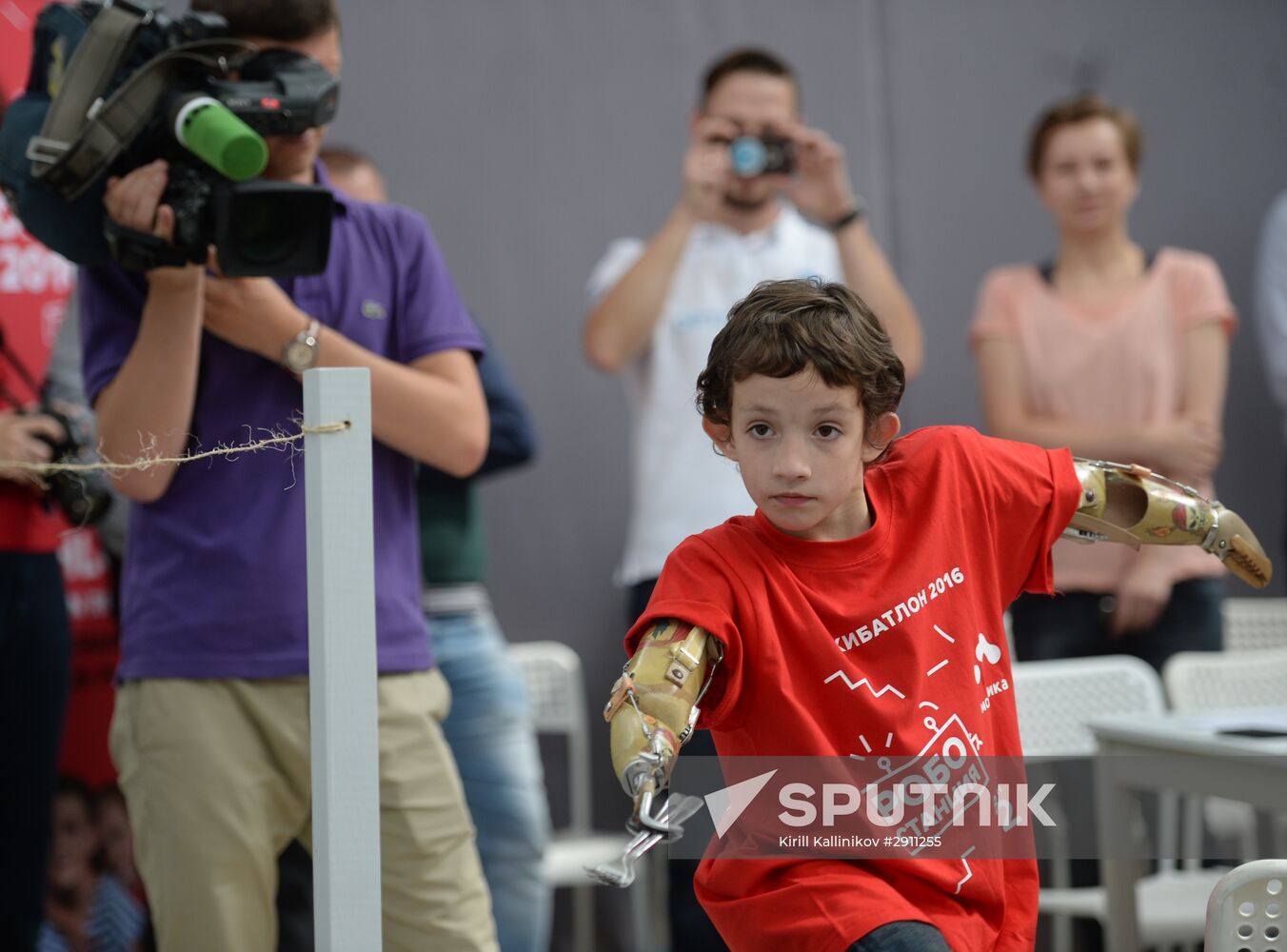Russia's first contest among handicapped people Cybathlon